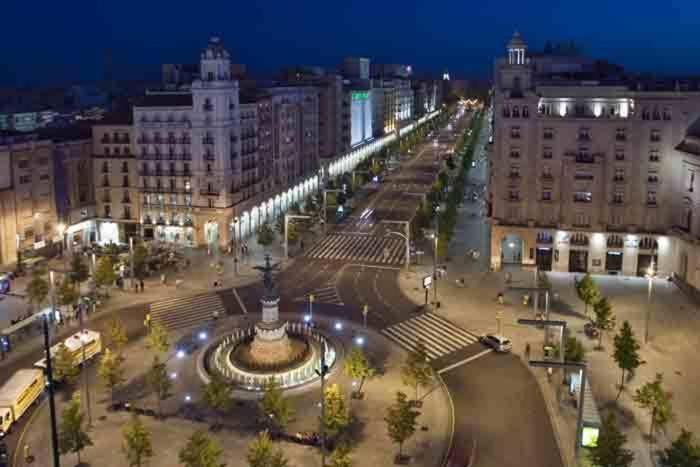 Apartamentos Plaza Espana Deluxe Сарагоса Екстер'єр фото