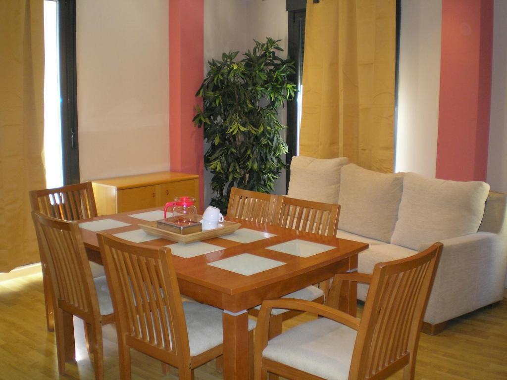 Apartamentos Plaza Espana Deluxe Сарагоса Екстер'єр фото